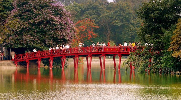 Hanoi-Cau-The-Huc