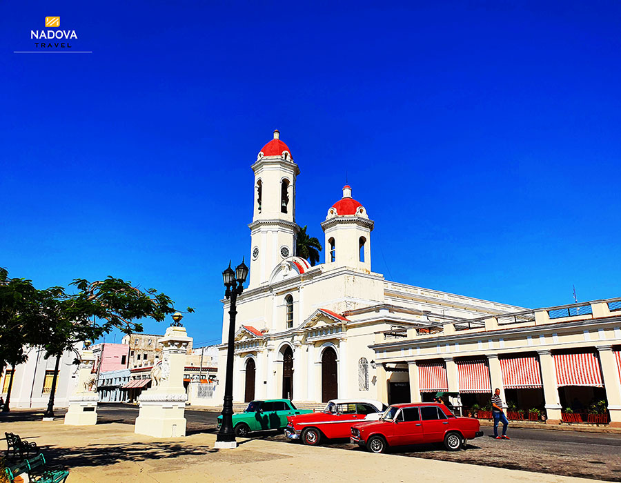 Plaza-Jose-Marti-Cienfuegos