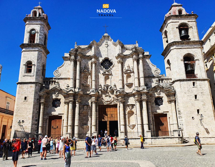 Plaza de la Catedral (Quảng trường nhà thờ) - Havana