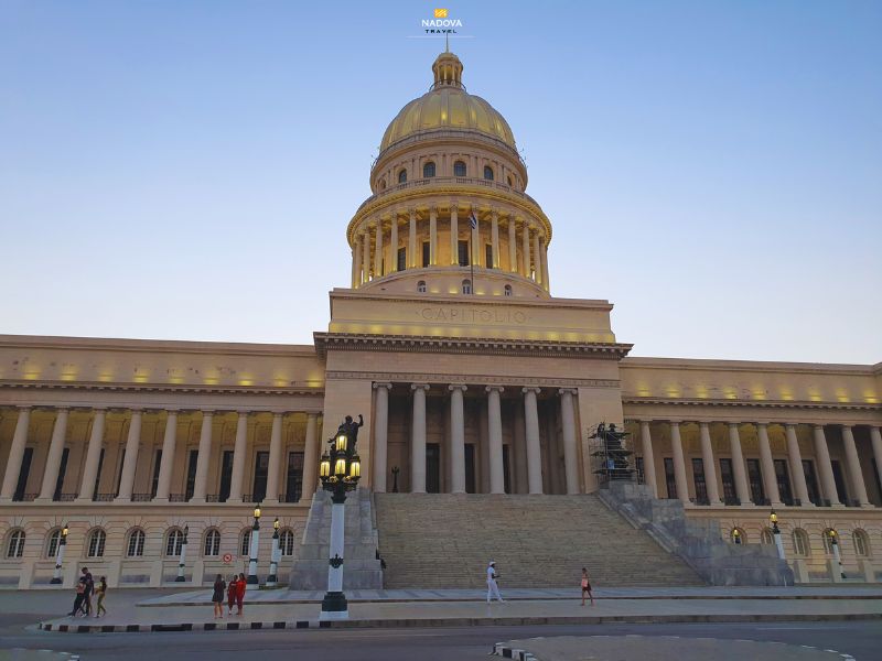 El Capitolio về đêm - Kinh nghiệm du lịch Cuba