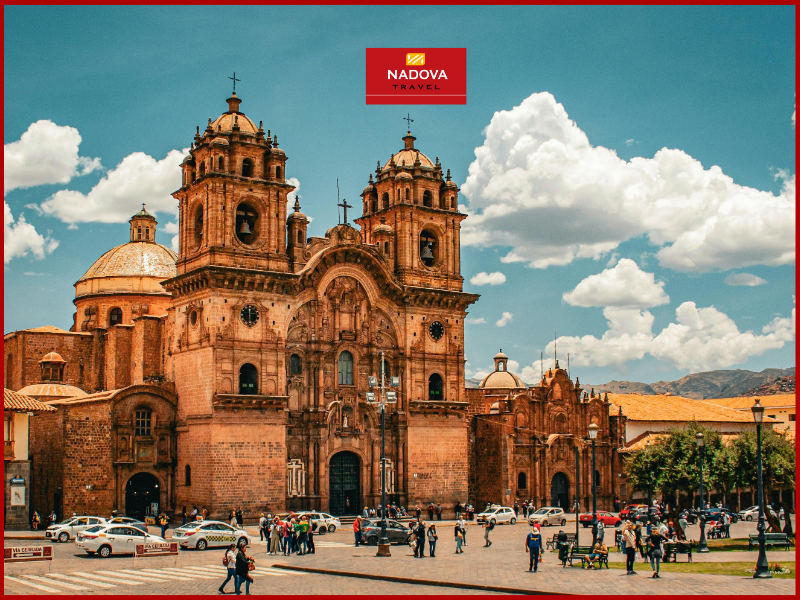 Cuzco (Cusco) là một trong những thành phố cổ kính và giàu giá trị lịch sử nhất của Peru, từng là thủ đô của Đế chế Inca — nền văn minh hùng mạnh nhất Nam Mỹ.