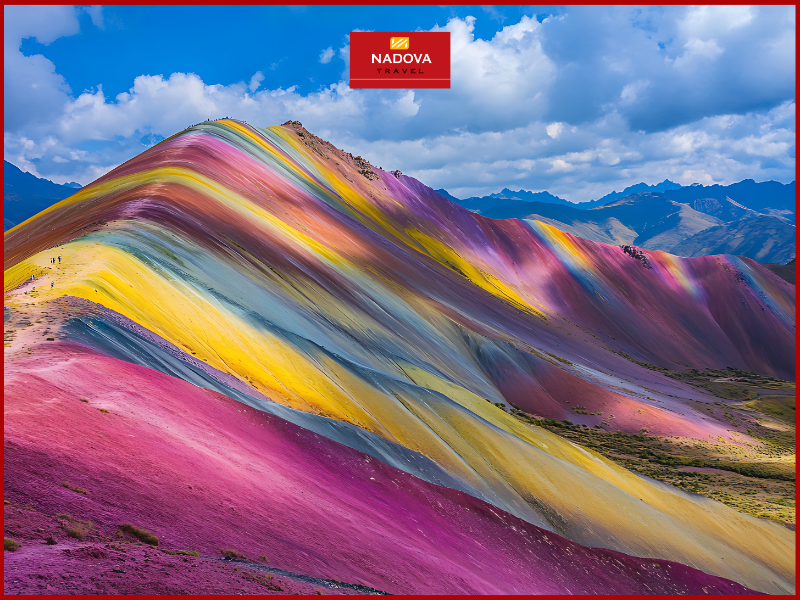 Du lịch Peru - Không phải là sản phẩm của kỹ xảo, sự rực rỡ của Vinicunca hoàn toàn đến từ mẹ thiên nhiên.