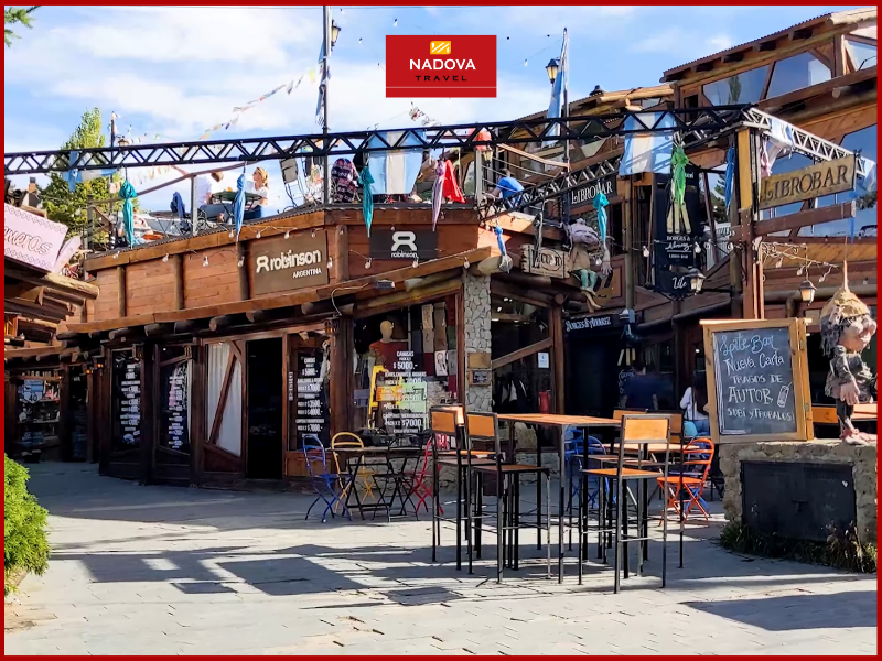 El Calafate là cửa ngõ chính dẫn vào Vườn quốc gia Los Glaciares – di sản thế giới đã được UNESCO công nhận.