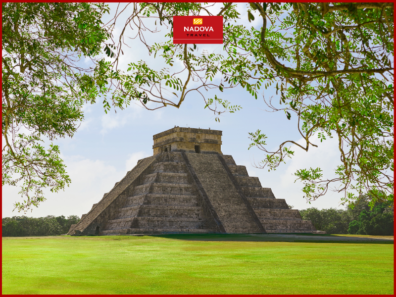 Thành phố cổ Maya Chichen Itza: Một trong 7 kỳ quan thế giới mới với đền thờ El Castillo huyền thoại.