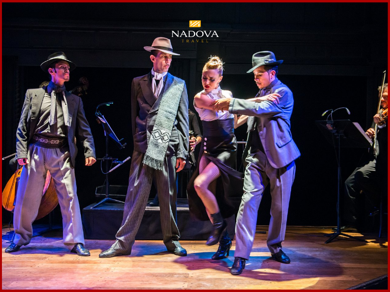 Một show Tango không chỉ để xem, mà để hiểu