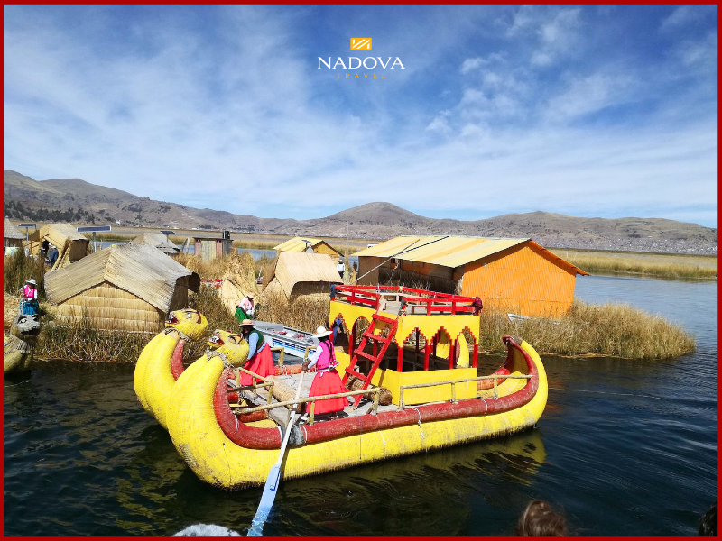 Đời sống sinh hoạt trên hồ Titicaca