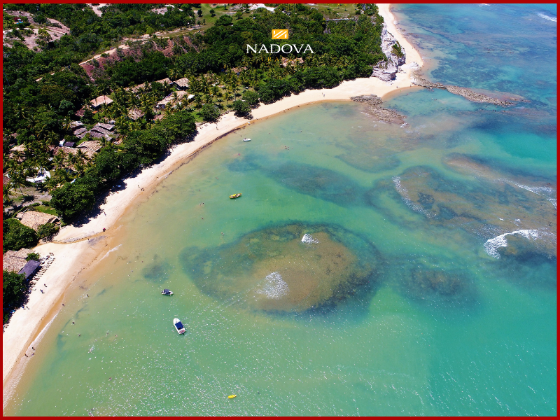 Nếu bạn muốn đi biển, tháng 12 đến tháng 3 là mùa hè ở Brazil. Tuy nhiên thời điểm này là mùa cao điểm du lịch, thời tiết nóng kèm theo giá dịch vụ tăng rất mạnh.