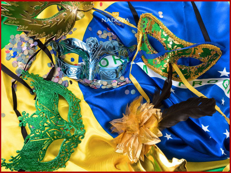 Mùa Carnival thường diễn ra vào tháng 2 hoặc đầu tháng 3.